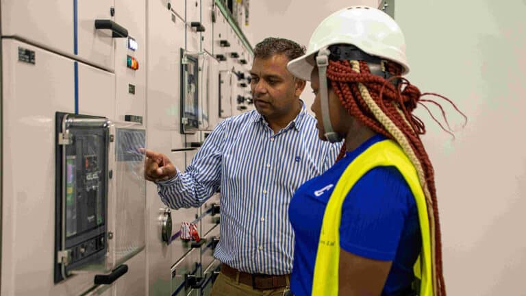 Schneider Electric and IXAfrica Launch East Africa’s Largest Hypercloud Data Centre